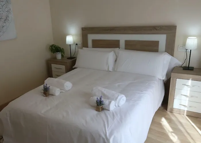 Apartamento Turisticos Puente Romano P4 1-A